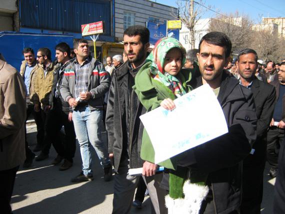 فریاد خشم و نفرت از هتاکان به نبی اکرم(ص) در کبودراهنگ طنین‌انداز شد + تصاویر