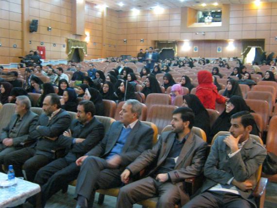 مراسم اختتامیه و اهدای جوایز ادبی استان همدان