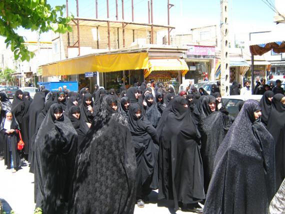 فریاد “مرگ بر آل سعود” در کبودراهنگ طنین انداز شد+ تصاویر