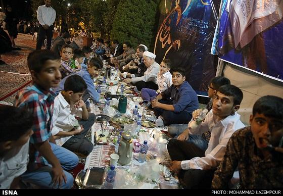 سفره افطار هاشمی رفستجانی +عکس