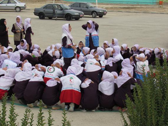 برگزاری مانور ایمنی و زلزله در مدرسه نمونه دولتی حضرت مریم (س) کبودراهنگ