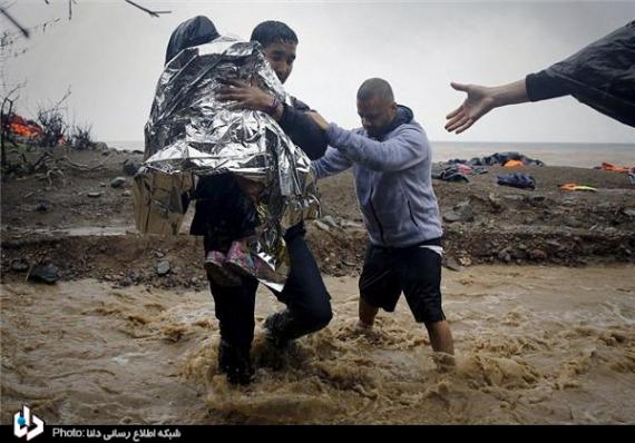 گزارش تصویری/مهاجران در راه بی‌بازگشت