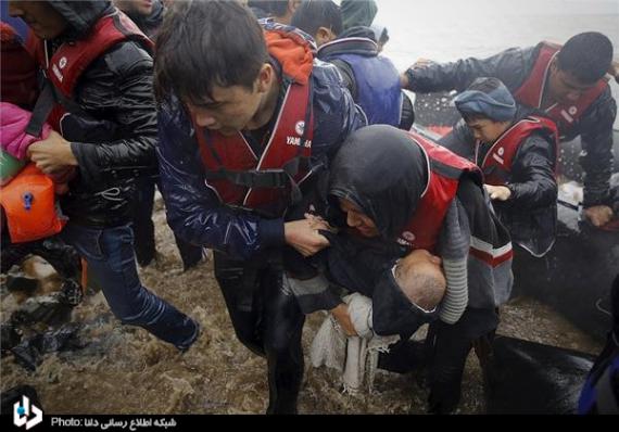گزارش تصویری/مهاجران در راه بی‌بازگشت