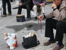 دست دولت در جیب بیکاران/ حداقل حقوق کارگران به 534 هزار تومان کاهش می یابد