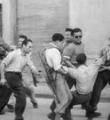 وقتی ساواکی‌ها برادرم را بردند مادرم با تمام قوا فریاد می‌زد/ شهدا انتخابگر بودند نه انتخاب‌شونده
