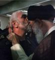 دست بوسی رهبر انقلاب توسط سردار همدانی + عکس